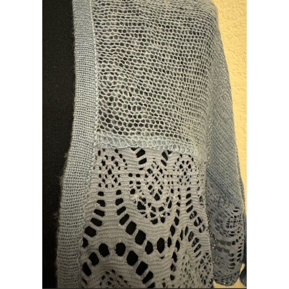 Chico's NWT Blue Gray Crochet Open Short Sleeve Cardigan - Sz 0 (S/4) - Picture 3 of 12